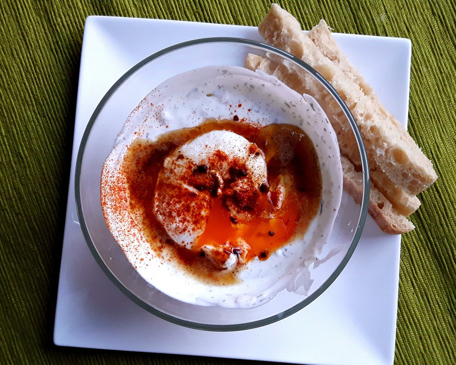 Cilbir Eggs and why I quit my job - Fine Transylvania - Cooking blog & more - Transylvania reinvente