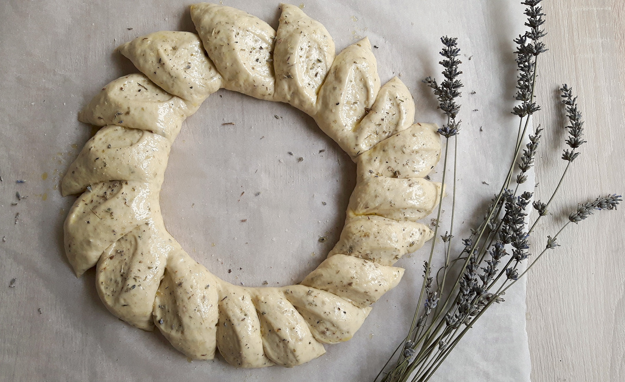 Lavender bread crown for magic autumn days